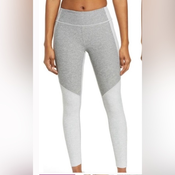 Outdoor Voices Two Tone Dove/Ash Gray Warmup Workout Legging Yoga Tight Sz S - Picture 2 of 10